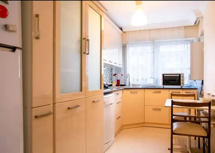 Charming Sea View House In Konak